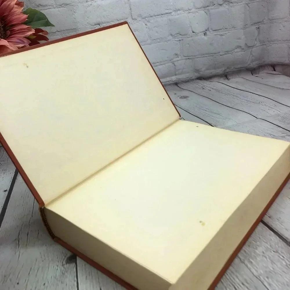 vintage elerments of interior design and decoration 1970